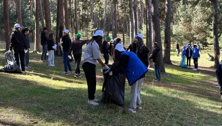 Gençler Ormanların Korunması İçin Bir Araya Geldi